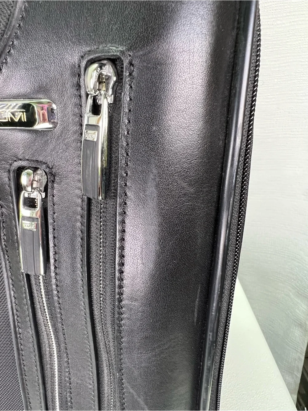 Tumi Arrive LeGuardia Black Nylon and Leather Briefcase w/ Silver Hardware